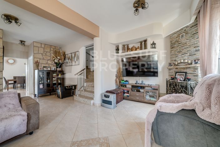 Image No.3-3 Bed Villa for sale