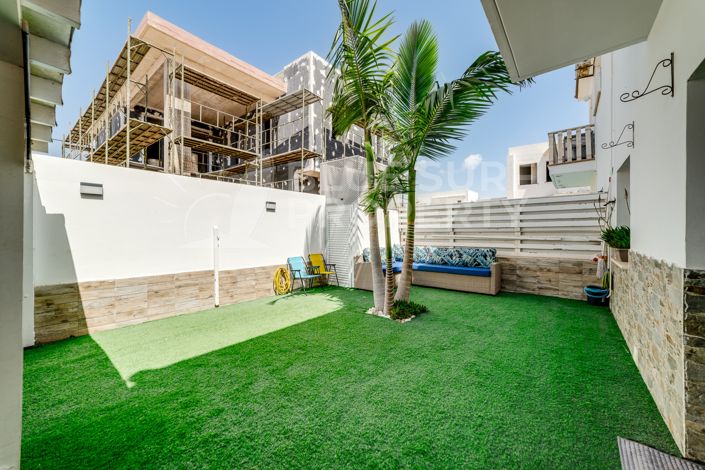 Image No.27-3 Bed Villa for sale