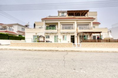 3 Bed Apartment for sale