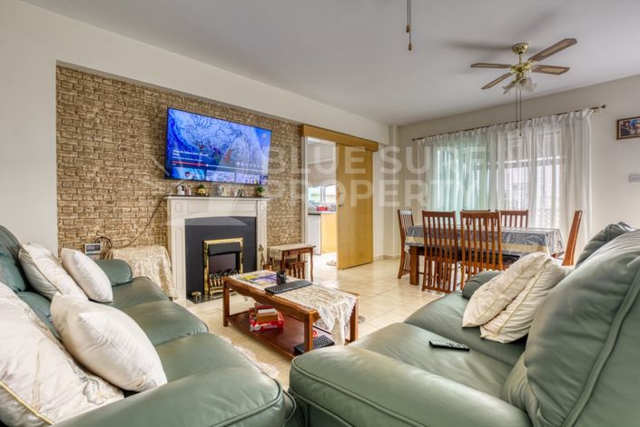 Image No.2-3 Bed Apartment for sale