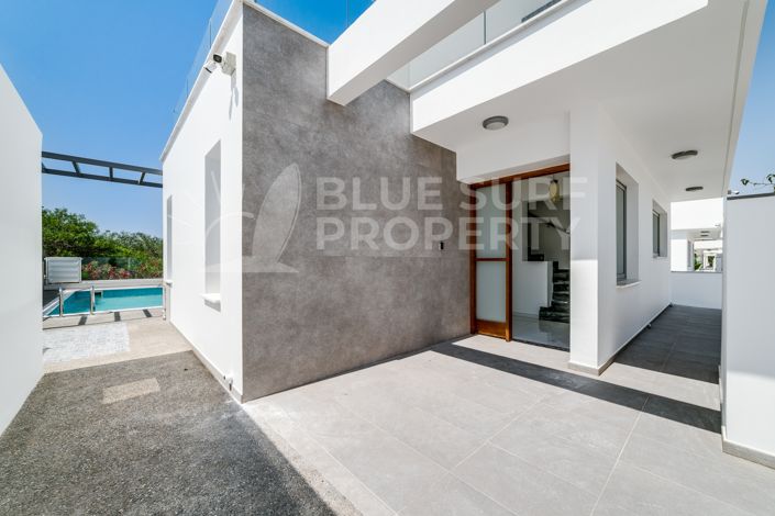 Image No.35-3 Bed Villa for sale