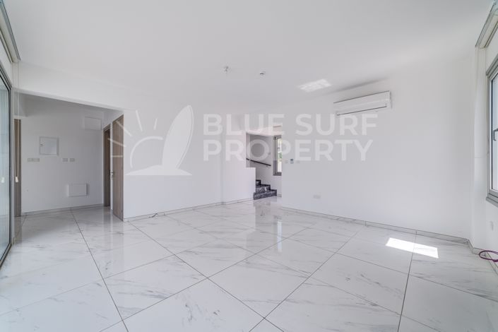 Image No.5-3 Bed Villa for sale