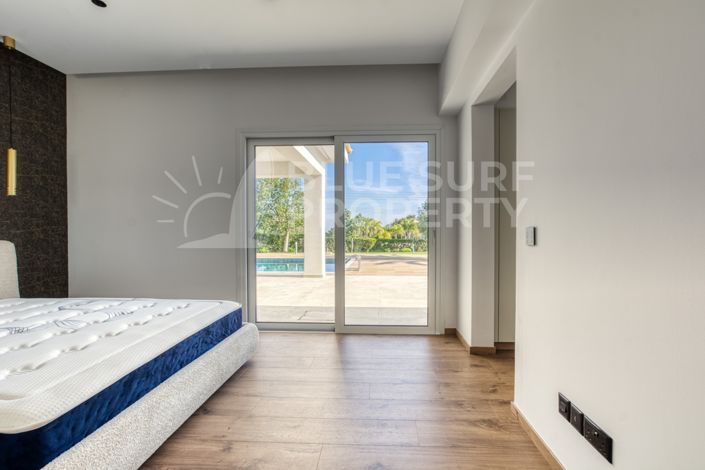 Image No.18-4 Bed Bungalow for sale