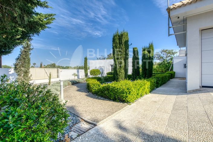 Image No.34-4 Bed Bungalow for sale