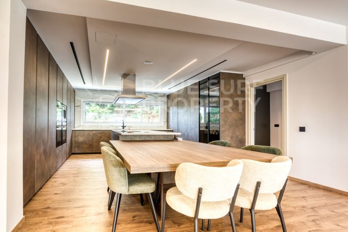 Image No.8-4 Bed Bungalow for sale