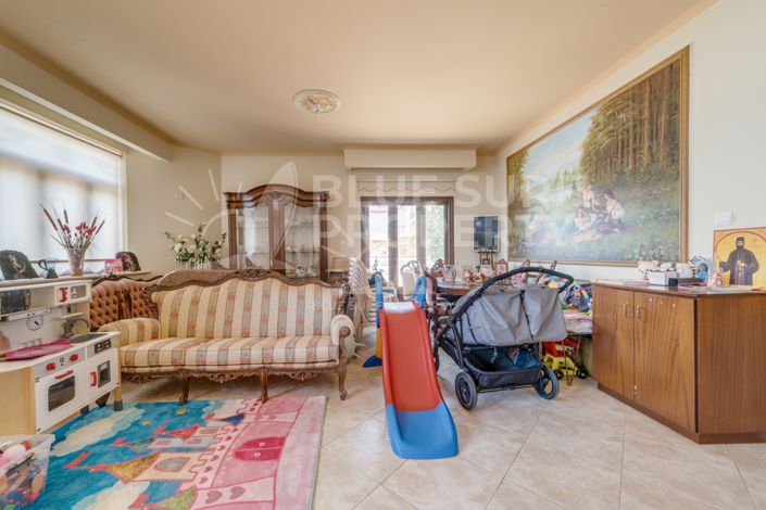 Image No.6-4 Bed Villa for sale