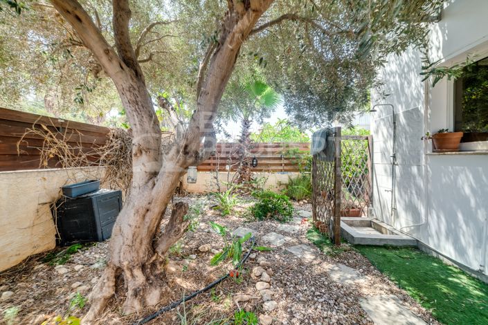 Image No.20-3 Bed Villa for sale