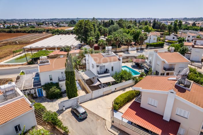 Image No.24-3 Bed Villa for sale