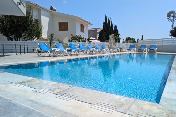 Image No.17-2 Bed Apartment for sale