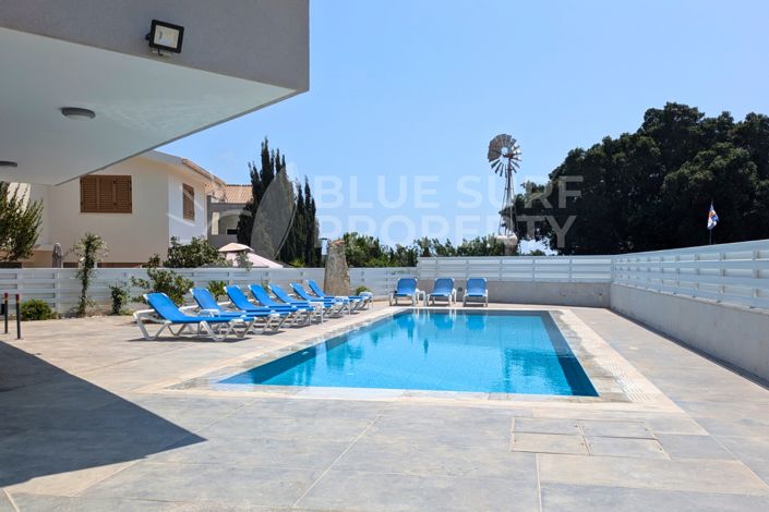 Image No.18-2 Bed Apartment for sale