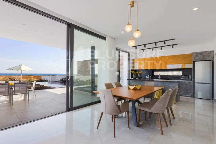 Image No.5-5 Bed Villa for sale