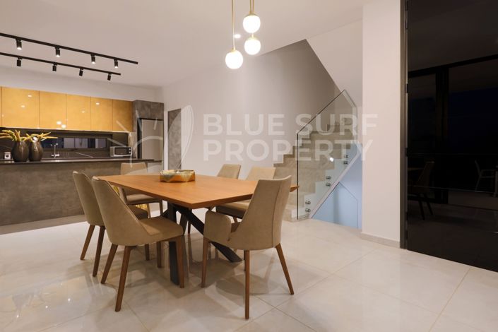 Image No.6-5 Bed Villa for sale