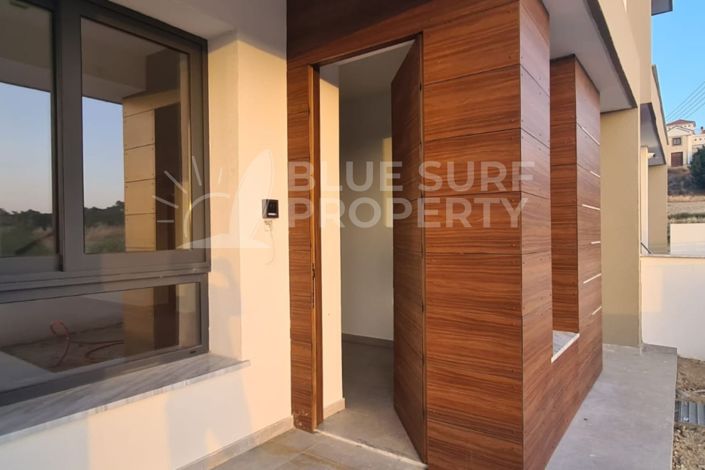 Image No.2-3 Bed Villa for sale