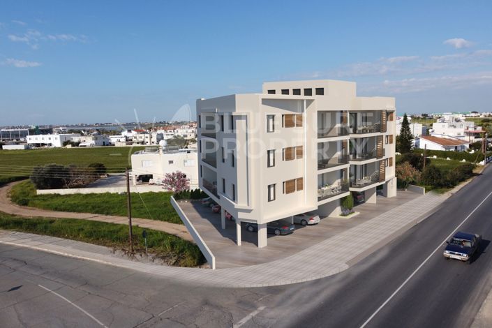 Image No.17-2 Bed Apartment for sale