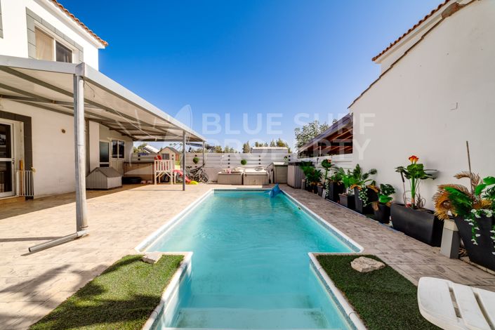 Image No.19-3 Bed Villa for sale