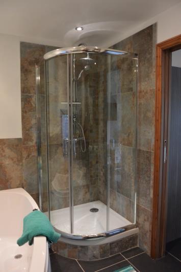 Image No.15-9 Bed Country Property for sale