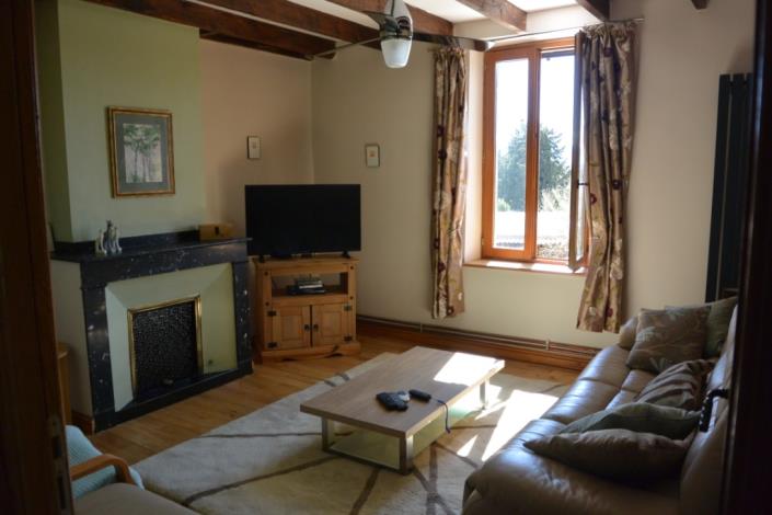 Image No.21-9 Bed Country Property for sale