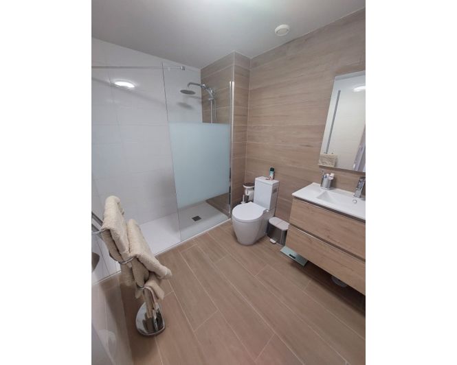 Image No.8-2 Bed Apartment for sale