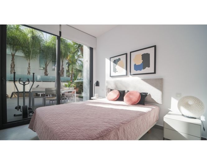 Image No.11-3 Bed Villa for sale