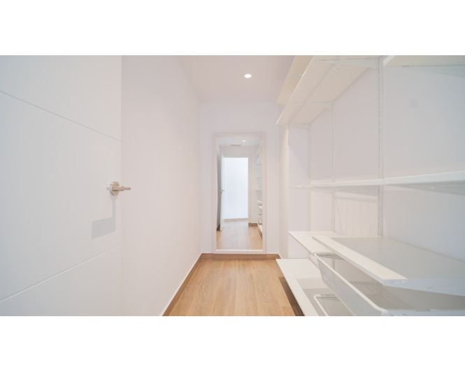 Image No.18-3 Bed Villa for sale