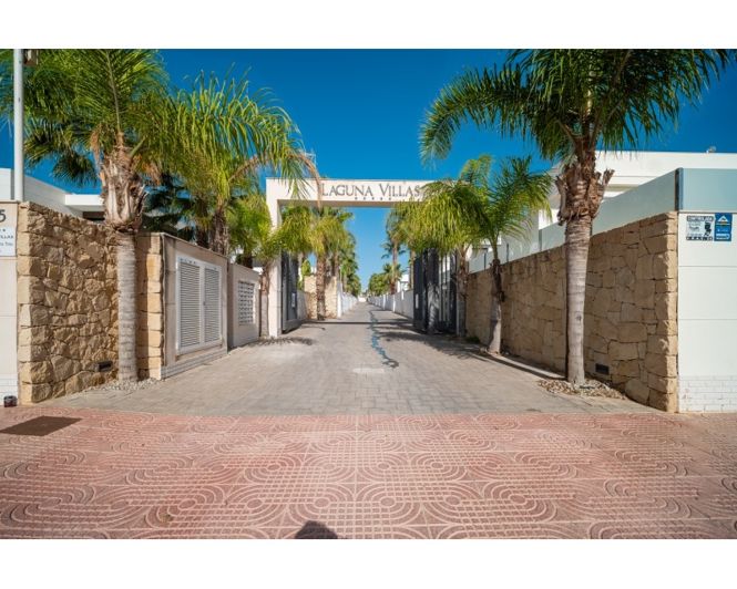 Image No.26-3 Bed Villa for sale