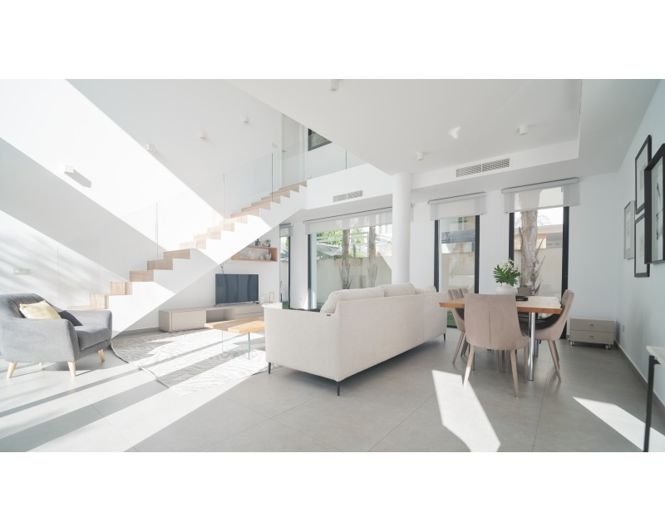 Image No.3-3 Bed Villa for sale