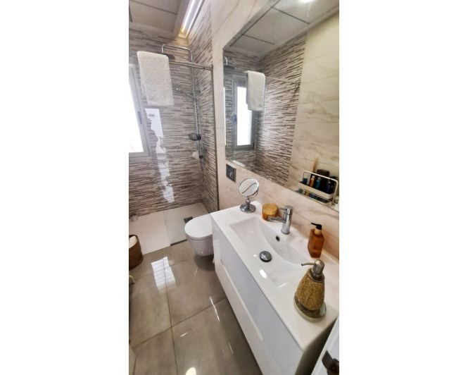 Image No.29-3 Bed Villa for sale