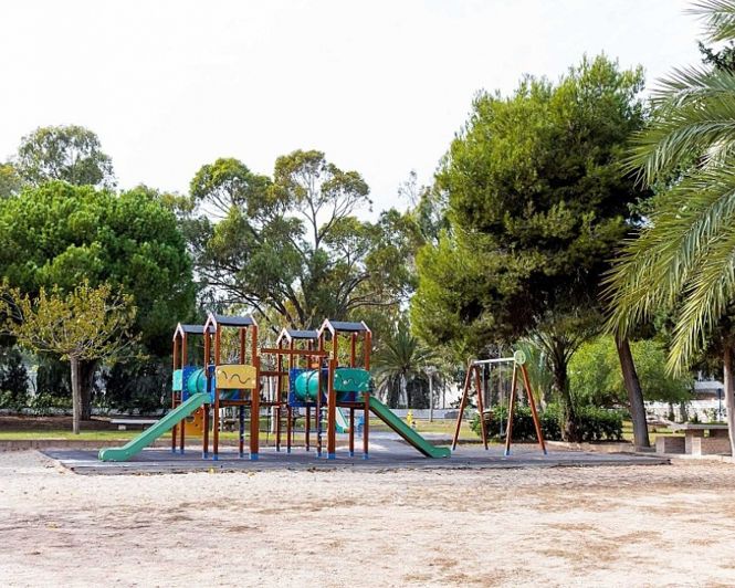 Image No.29-3 Bed Townhouse for sale