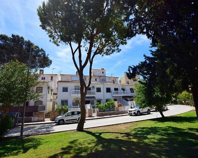 Image No.7-3 Bed Townhouse for sale