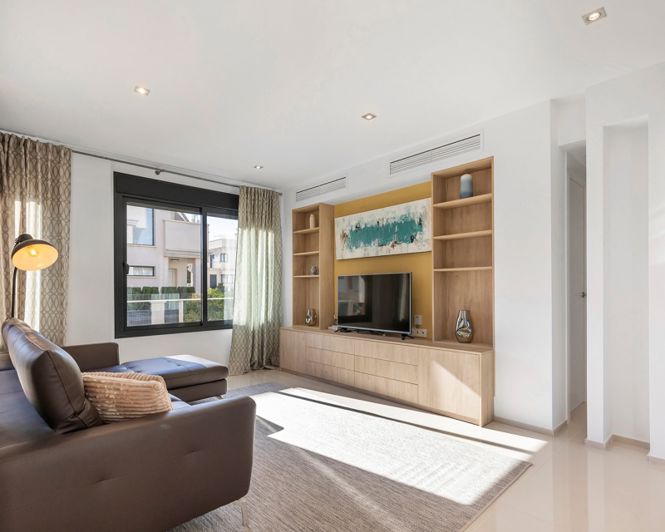 Image No.16-5 Bed Villa for sale