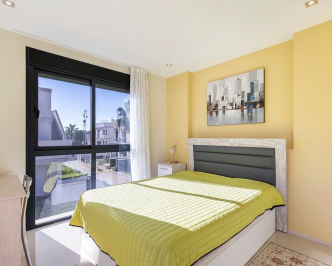 Image No.24-5 Bed Villa for sale