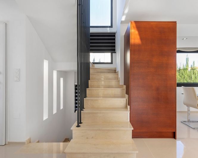 Image No.4-5 Bed Villa for sale