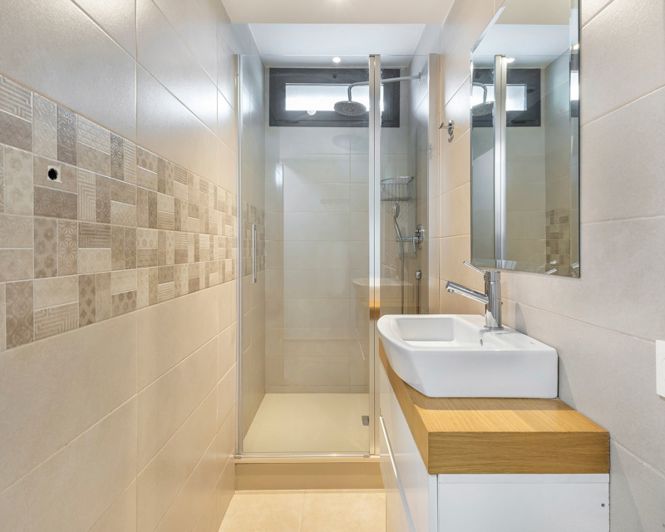 Image No.48-5 Bed Villa for sale