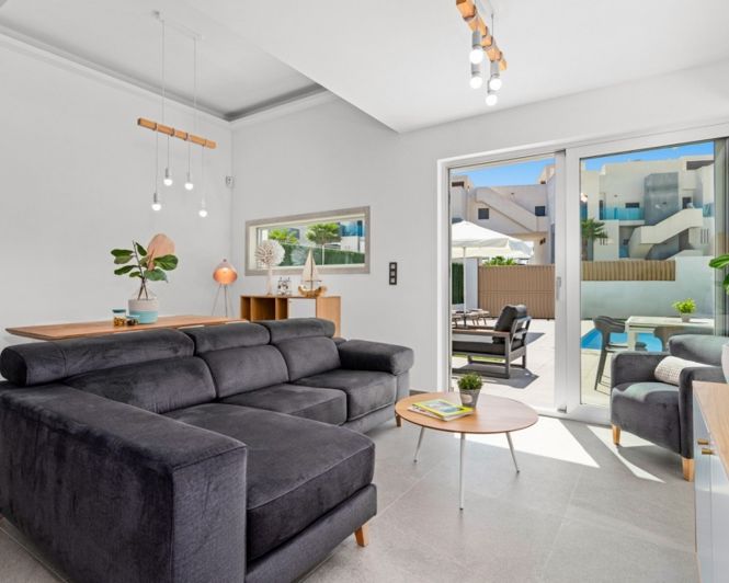 Image No.3-3 Bed Villa for sale