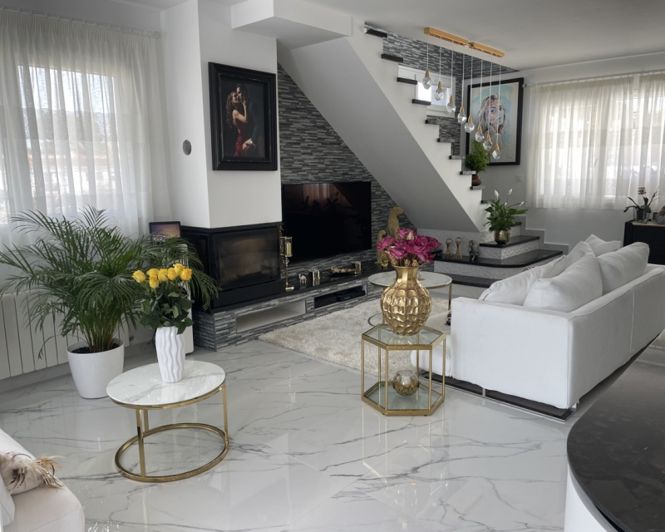 Image No.8-4 Bed Villa for sale