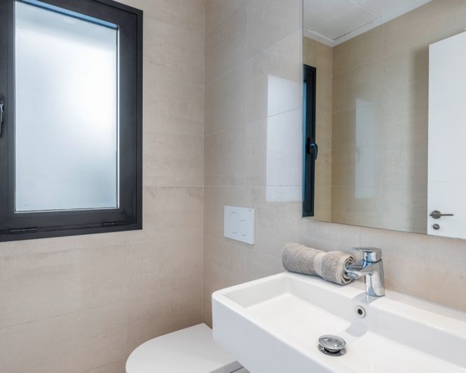 Image No.10-4 Bed Villa for sale