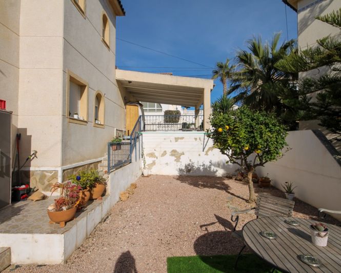 Image No.2-3 Bed Villa for sale