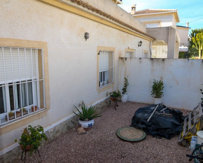 Image No.22-3 Bed Villa for sale