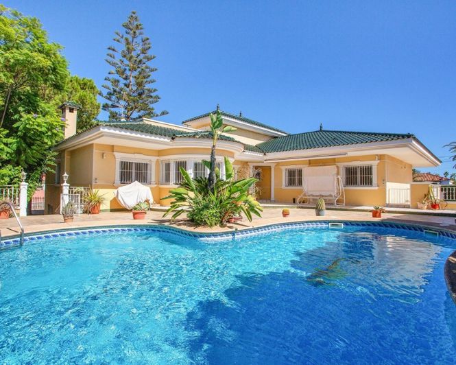 Image No.2-5 Bed Villa for sale