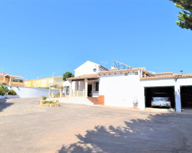 Image No.29-4 Bed Villa for sale