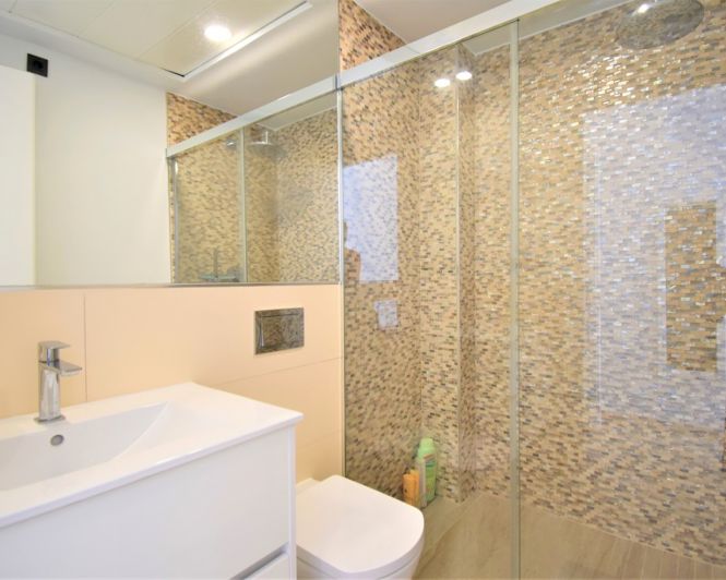 Image No.17-3 Bed Villa for sale