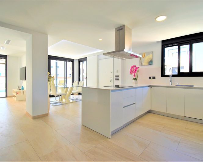 Image No.4-3 Bed Villa for sale