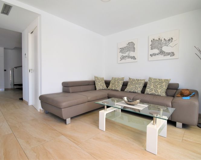 Image No.9-3 Bed Villa for sale