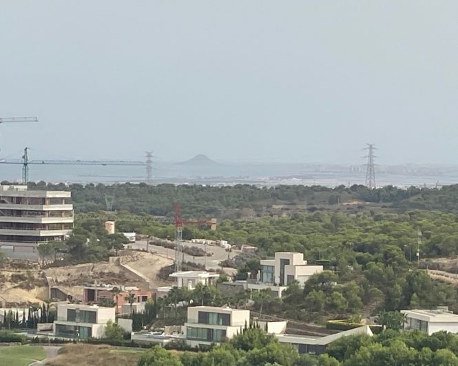 Image No.48-2 Bed Apartment for sale