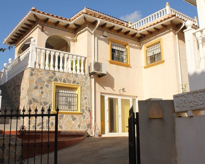 Image No.37-5 Bed Villa for sale