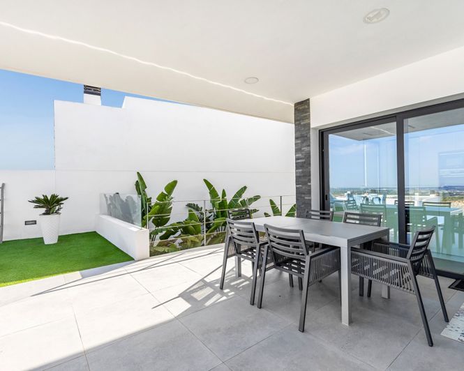 Image No.43-3 Bed Villa for sale