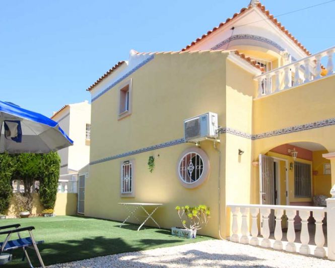 Image No.1-2 Bed Townhouse for sale