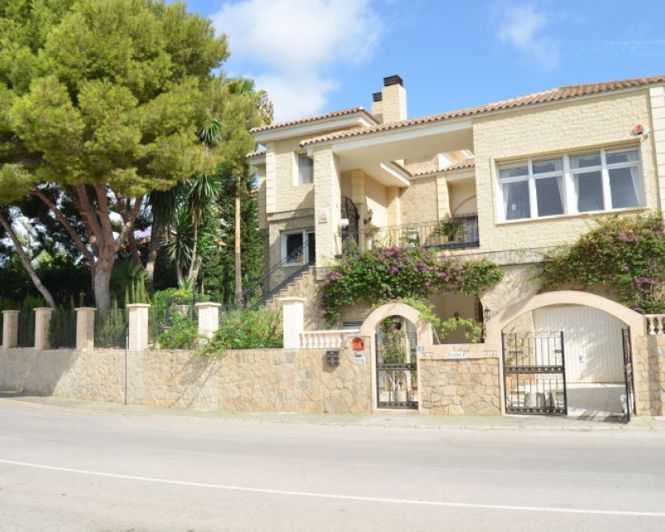 Image No.3-4 Bed Villa for sale