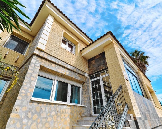 Image No.40-4 Bed Villa for sale