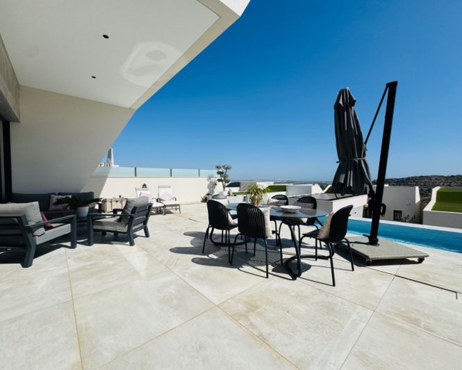 Image No.2-3 Bed Villa for sale